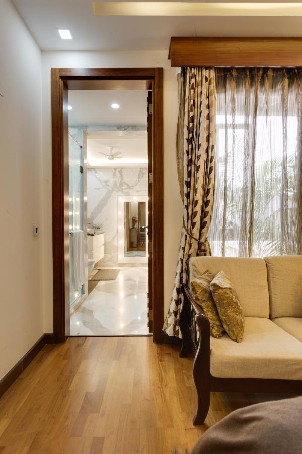 Apartment Ishatvam-4 Bhk Private Serviced With Terrace, Anand Niketan, South Delhi New Delhi